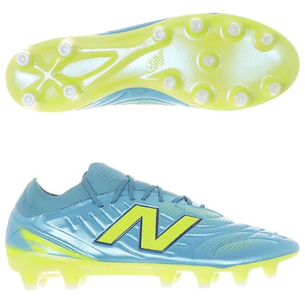 New Balance テケラ v5 プロ HG/AG