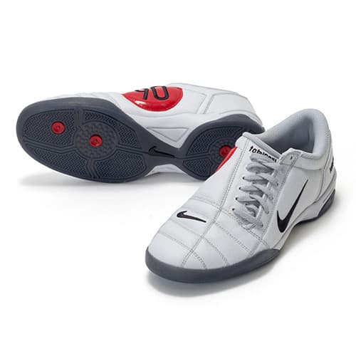 Nike トータル 90 プレミアム