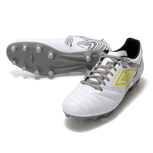 Umbro アクセレイター +GAINA HG