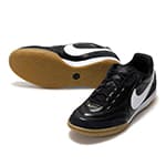 Nike ティエンポ ストリートガト