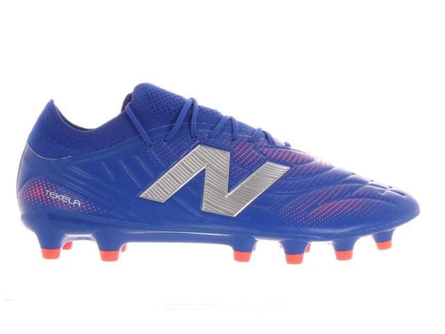 New Balance テケラ プロ HG V5