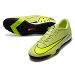 Nike マーキュリアル ヴェイパー 16 アカデミー TF